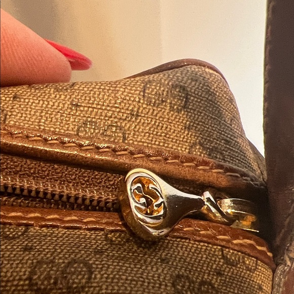 Vintage Gucci Mini GG Adjustable Crossbody - Picture 14 of 16